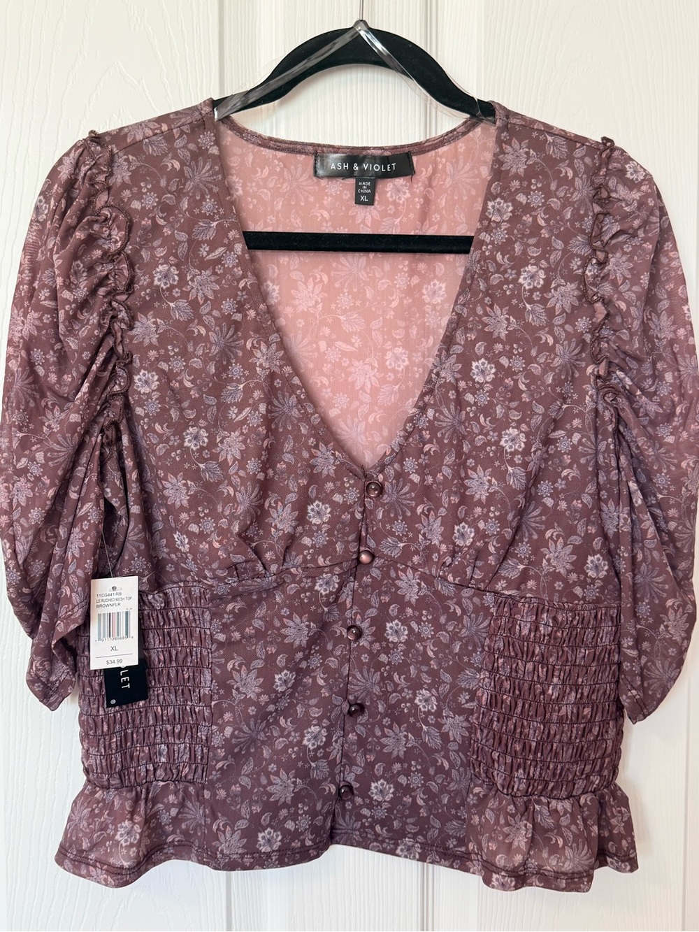 Ash & Violet Mauve Floral V-Neck Puff Sleeve Blouse